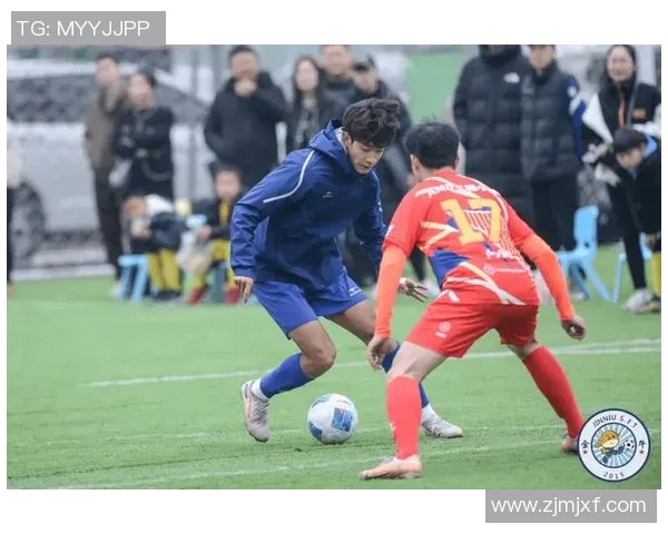 背影足球：在绿茵场上追寻父爱的温暖与坚持